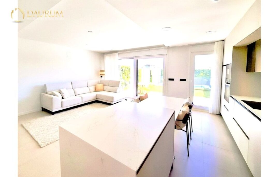 Chalet adosado en venta en Torrejón de Ardoz – foto 3