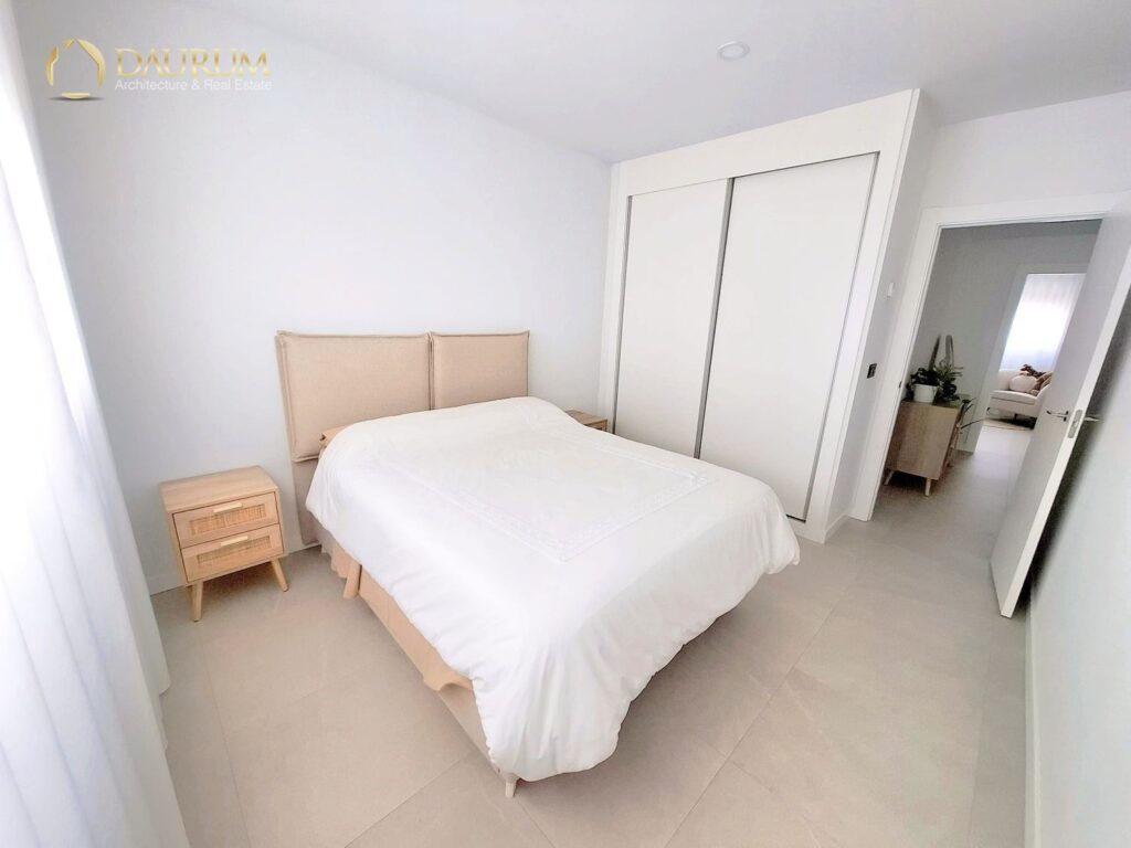 Chalet adosado en venta en Torrejón de Ardoz – foto 4
