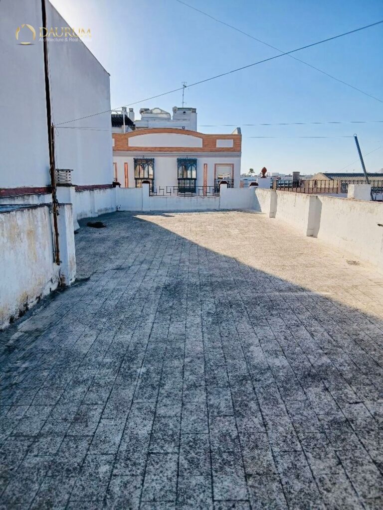 Casa en venta en Centro, Dos Hermanas – foto 1