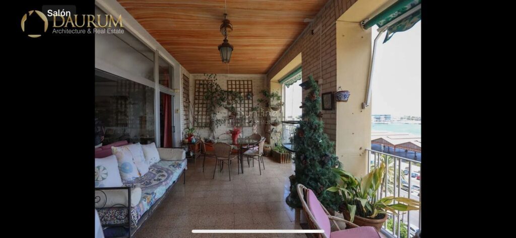 Piso en venta en El Grau, Valencia – foto 1