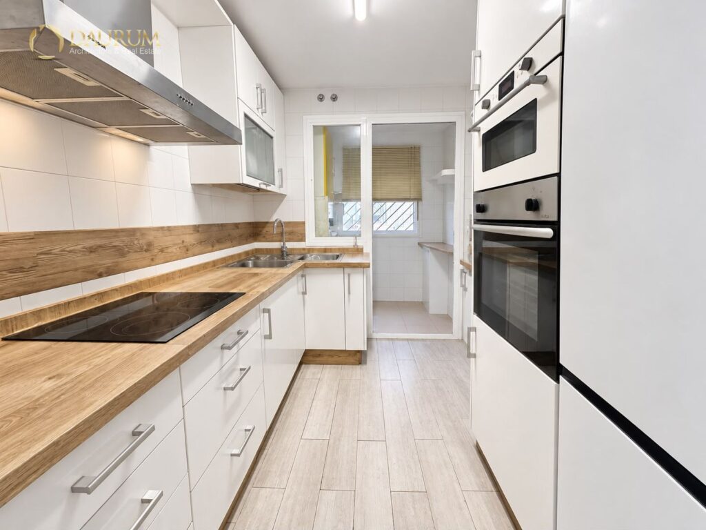 Piso en venta en Pino Montano, Sevilla – foto 2