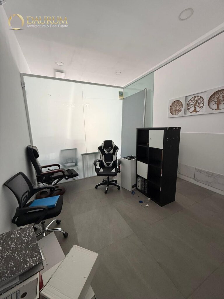 Local comercial en venta en Coslada – foto 1