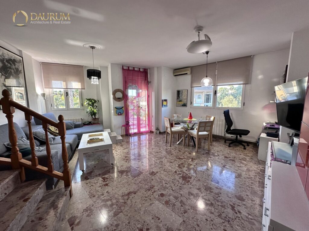 Dúplex en venta en Rocafort – foto 3