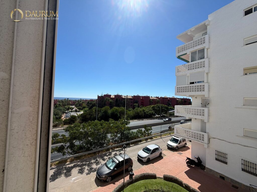 Piso en venta en Estepona – foto 1