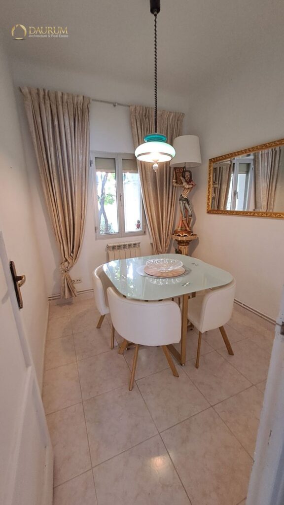 Casa en venta en Ciudad Lineal, Madrid – foto 3