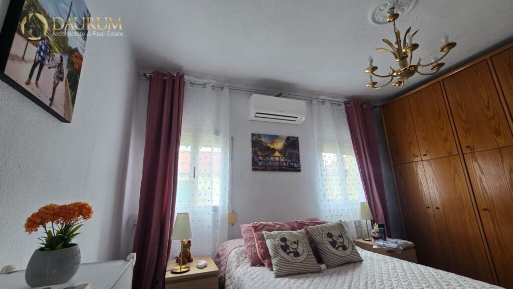 Casa en venta en Ciudad Lineal, Madrid – foto 4
