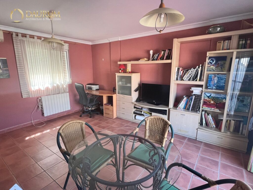 Chalet adosado en venta en La Pobla de Farnals – foto 5