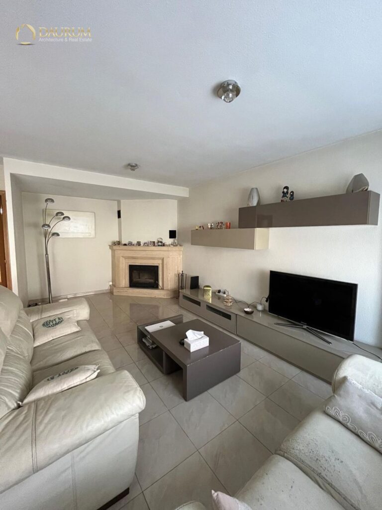 Chalet adosado en venta en Alcalá de Henares – foto 2