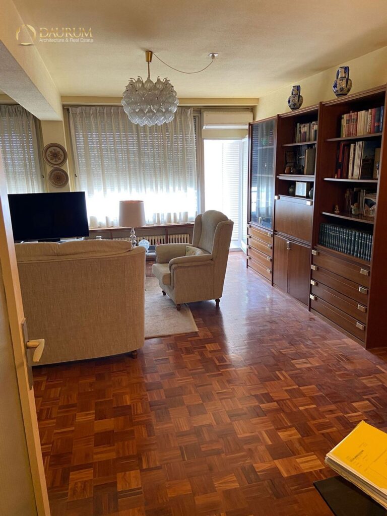 Piso en venta en Bellas Vistas, Madrid – foto 2