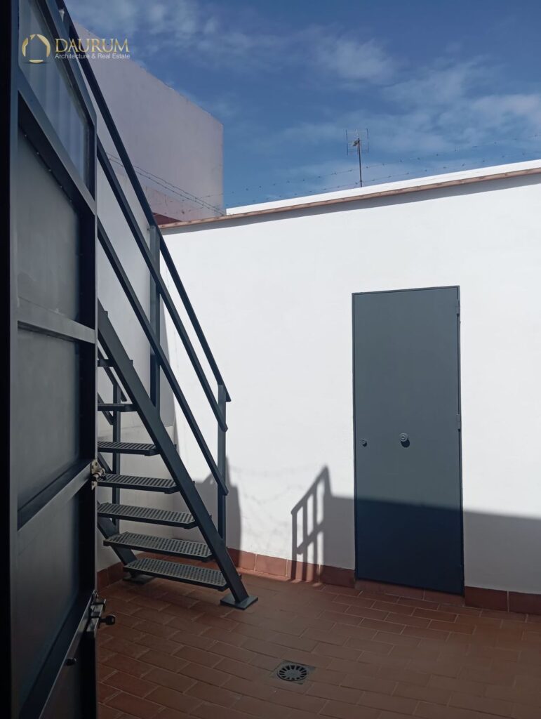 Chalet adosado en venta en Sevilla – foto 5