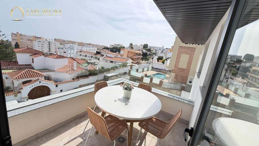Piso en venta en La Carihuela, Torremolinos – foto 4
