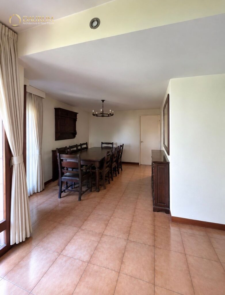 Dúplex en venta en San Juan Bautista, Madrid – foto 2
