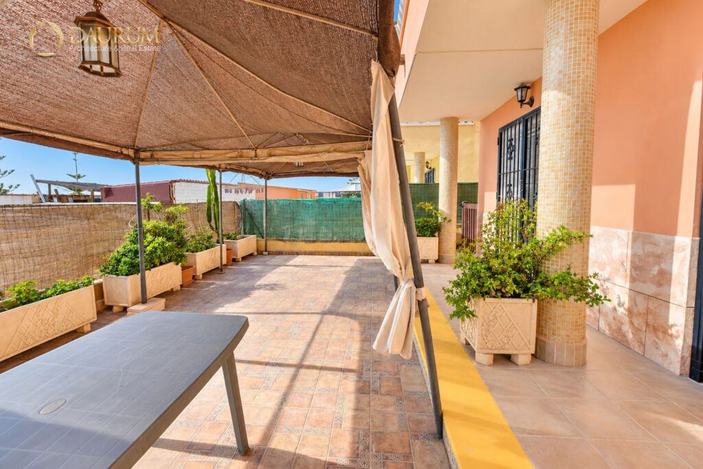 Chalet adosado en venta en Bonalba, Mutxamel – foto 4