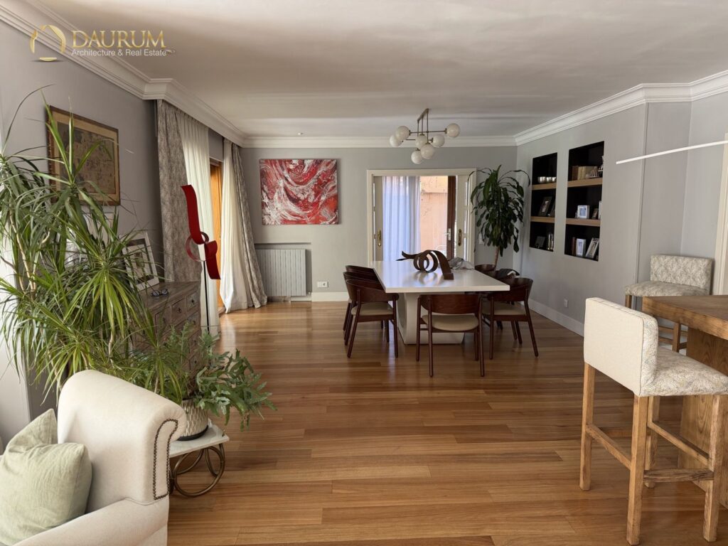 Chalet pareado en venta en Boadilla Del Monte – foto 2