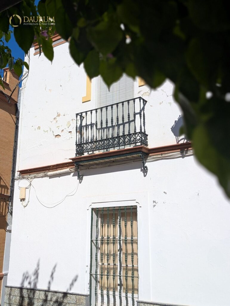 Chalet independiente en venta en La Algaba – foto 3