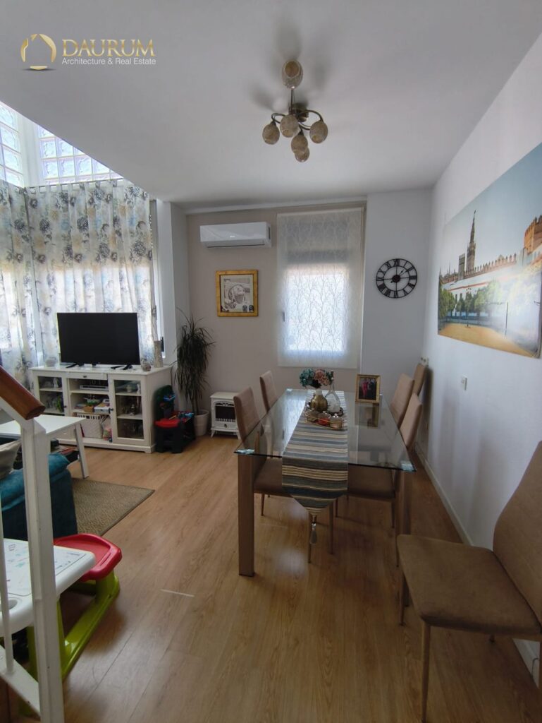 Dúplex en venta en Pino Montano, Sevilla – foto 3