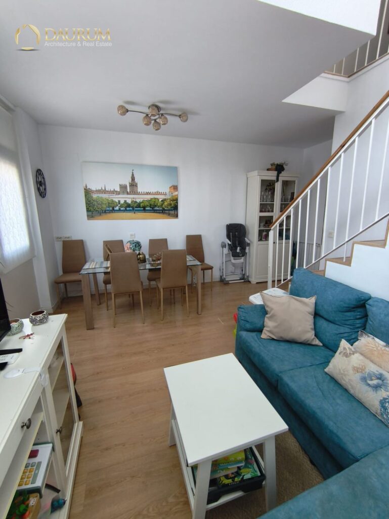 Dúplex en venta en Pino Montano, Sevilla – foto 1