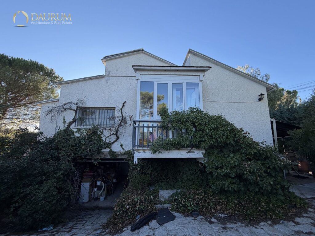 Chalet independiente en venta en Valdemorillo – foto 2