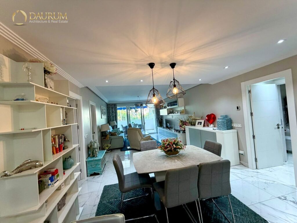 Piso en venta en Puerto Banús, Marbella – foto 2