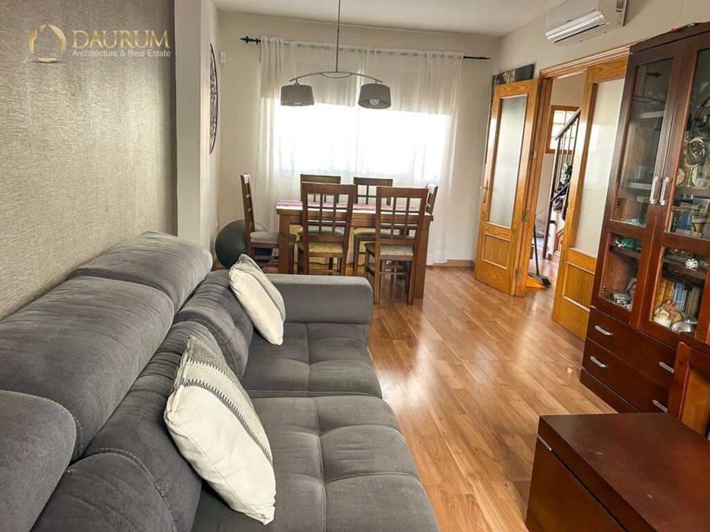 Chalet adosado en venta en Cartama – foto 2