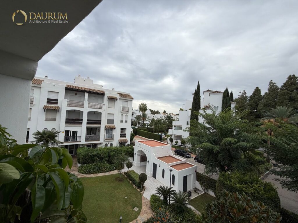 Piso en venta en Puerto Banús, Marbella – foto 1