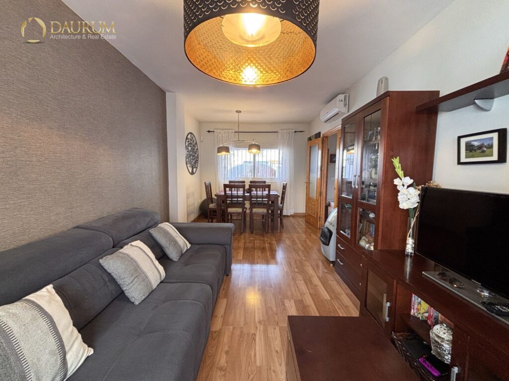 Chalet adosado en venta en Cartama – foto 4